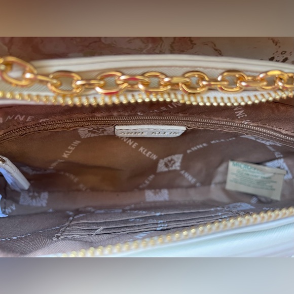 Anne Klein Crossbody & Wallet Set - Picture 5 of 13